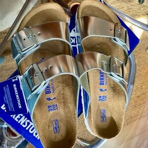 Birkenstock Arizona Metallic Sandals - New in Box - Sz 39